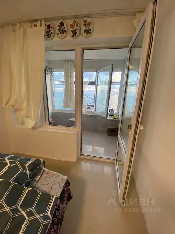 Гараж в Краснодарский край, Сочи пос. Лоо, ул. Азовская, 17 (37 м) - Фото 2