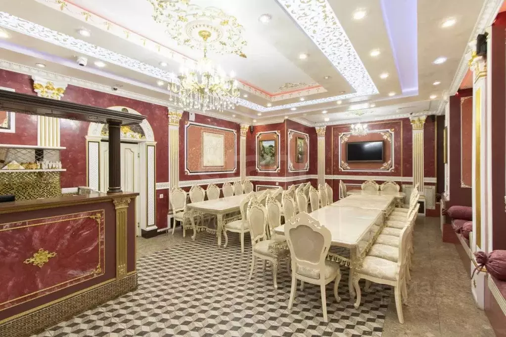 Помещение свободного назначения в Тюменская область, Тюмень ул. ... - Фото 1