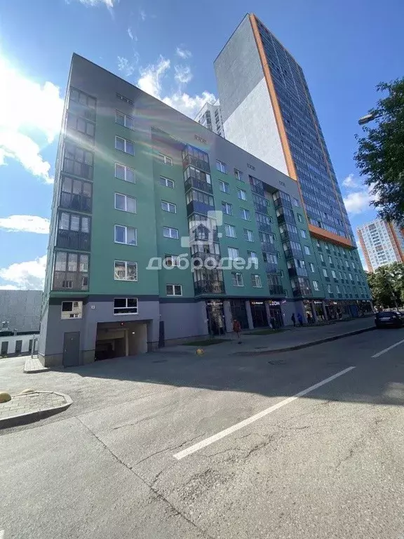 Гараж в Свердловская область, Екатеринбург ул. Чайковского, 78 (13 м) - Фото 0
