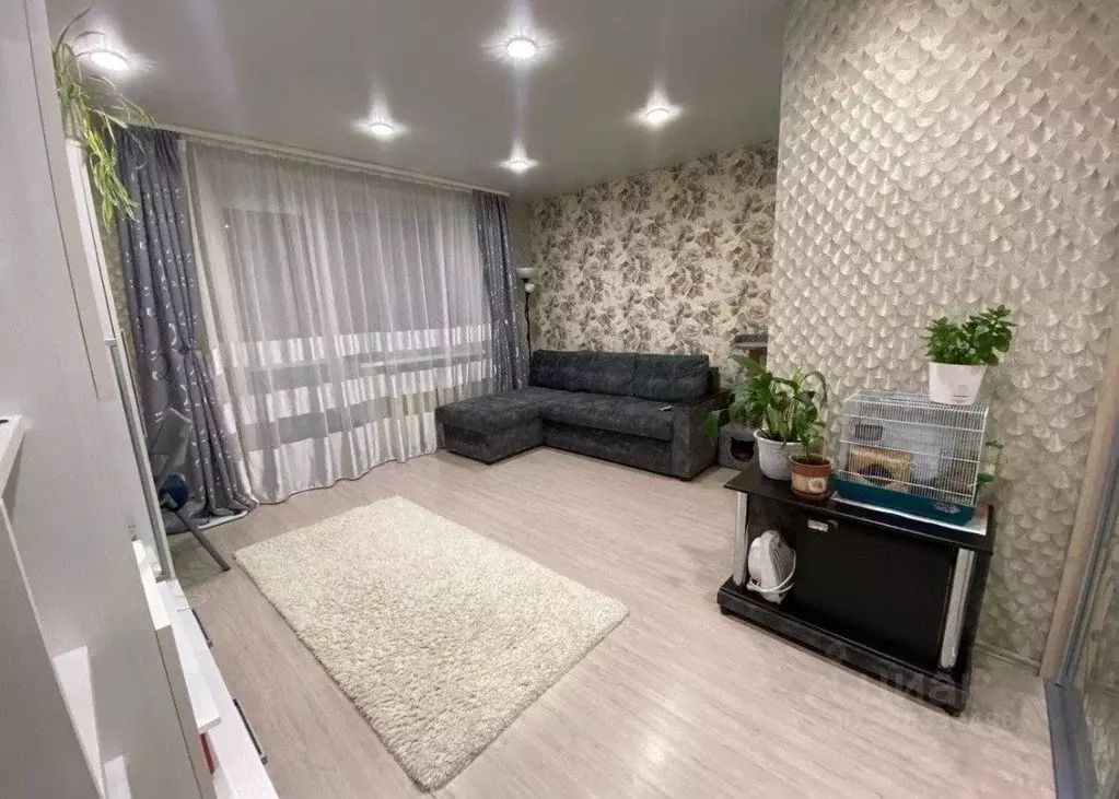 1-к кв. Кировская область, Киров ул. Защитников Отечества, 3 (32.4 м) - Фото 1