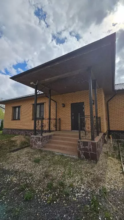 Дом в Московская область, Можайский муниципальный округ, д. Бычково  ... - Фото 2