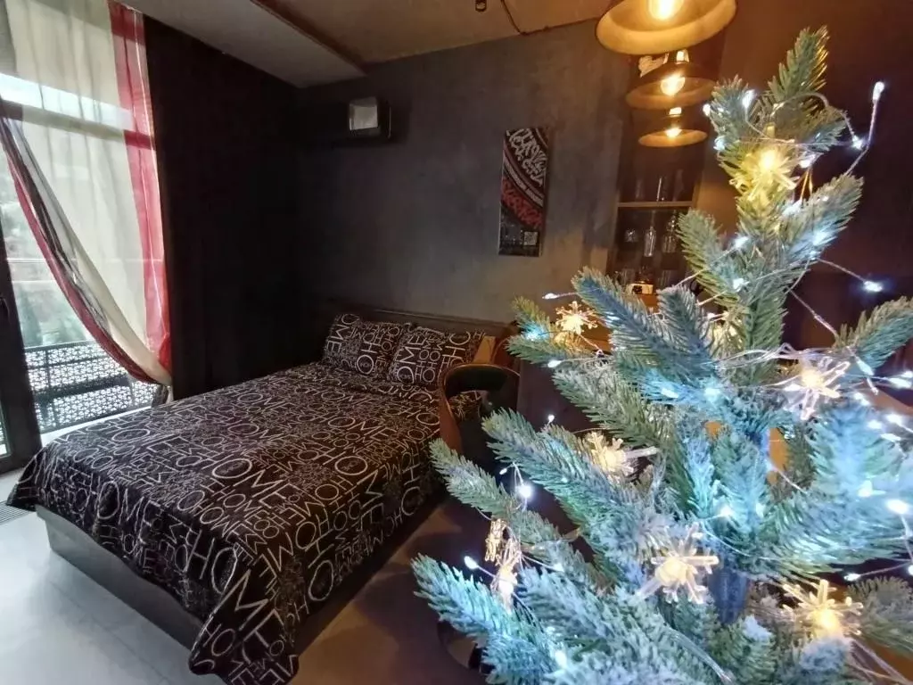 1-к кв. Крым, Алушта ул. Западная, 4к2 (33.0 м) - Фото 0