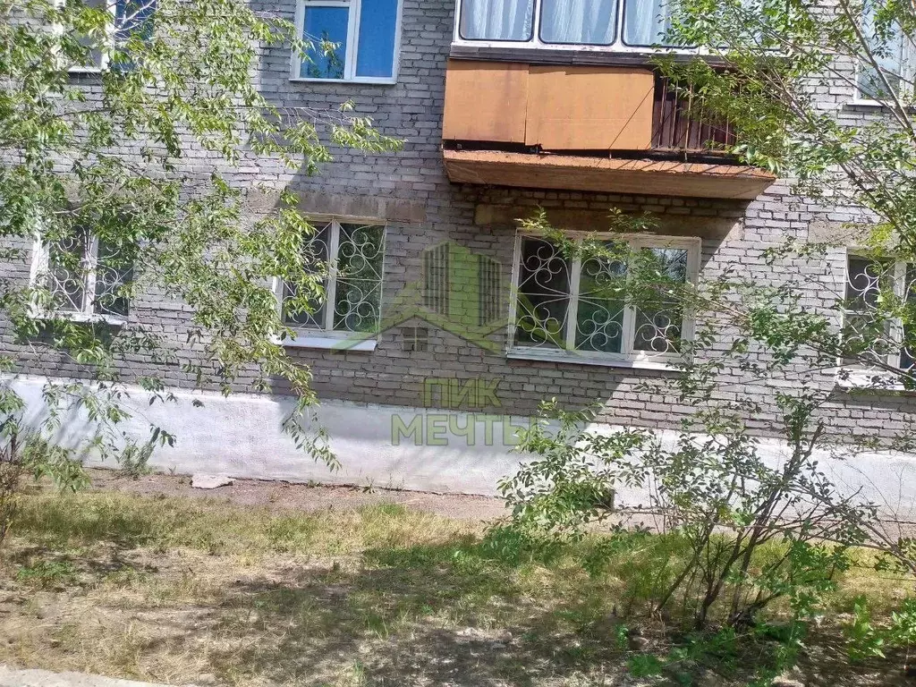 4-к кв. Бурятия, Улан-Удэ ул. Жердева, 100 (62.7 м) - Фото 1