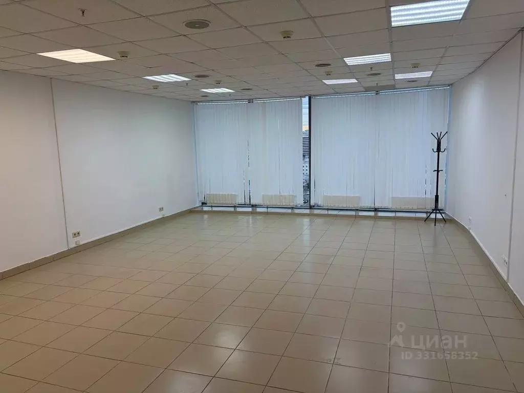 Офис в Свердловская область, Екатеринбург ул. Малышева, 51 (54 м) - Фото 1