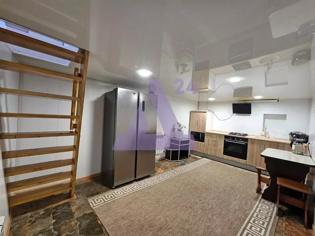 Дом в Алтайский край, Барнаул ул. Халманова, 51 (80 м) - Фото 2