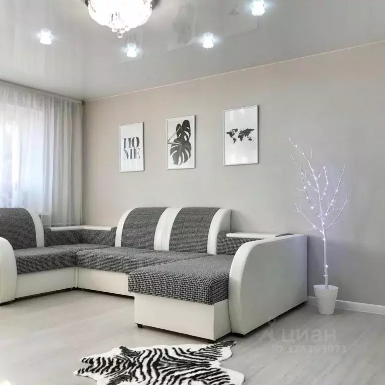 2-к кв. Хабаровский край, Комсомольск-на-Амуре просп. Первостроителей, ... - Фото 1