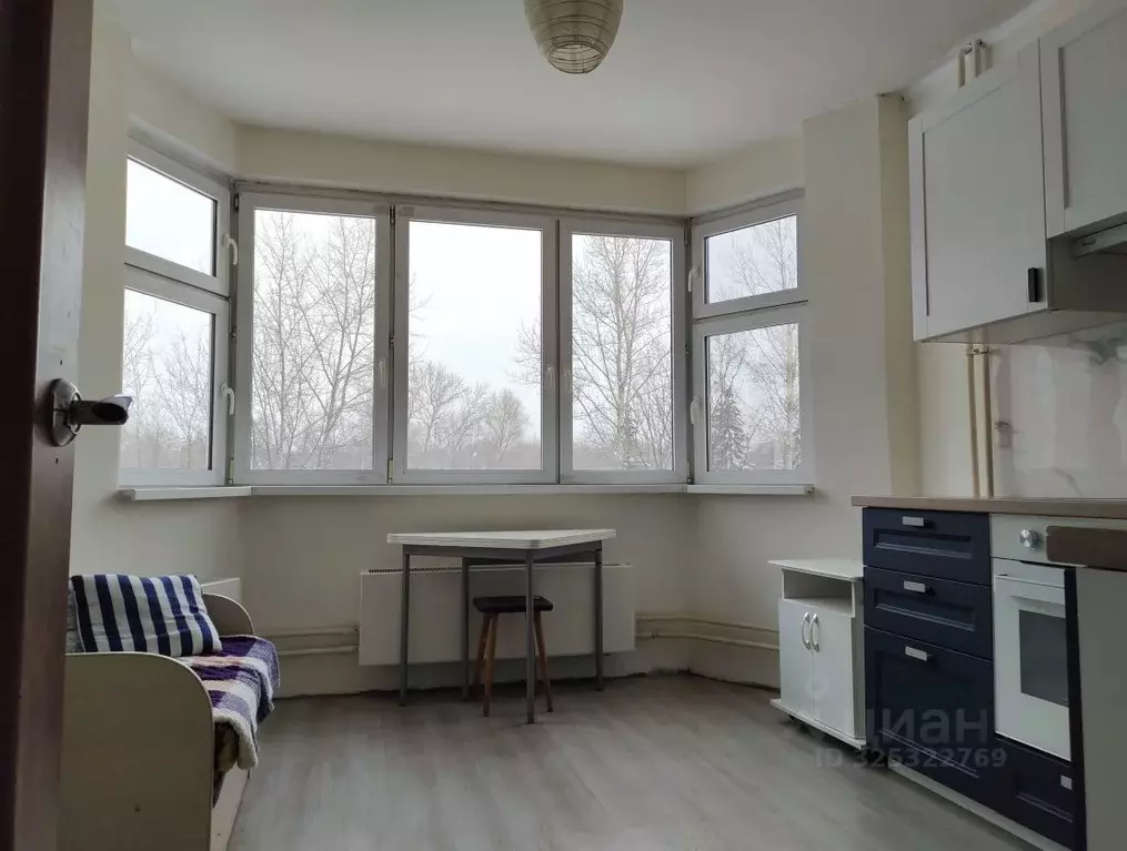 2-к кв. Московская область, Балашиха Кучино мкр, ул. Речная, 7 (60.0 ... - Фото 1