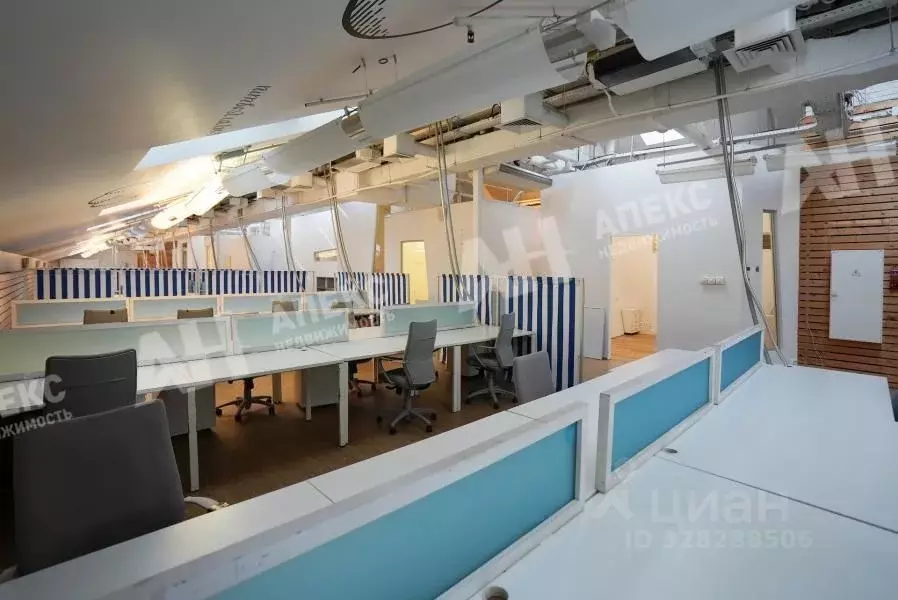 Помещение свободного назначения в Москва Варшавское ш., 9 (1121 м) - Фото 1