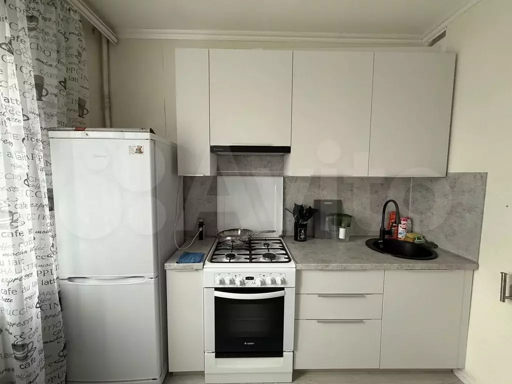 1-к. квартира, 37 м, 2/10 эт. - Фото 1