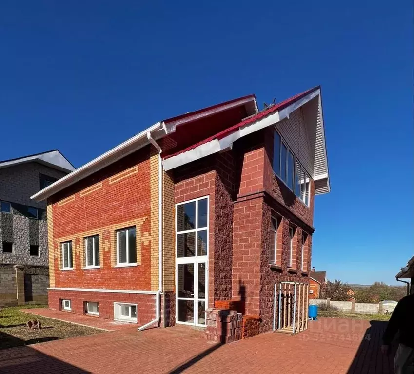 Коттедж в Башкортостан, Чишминский район, Аровский сельсовет, д. Дема ... - Фото 1