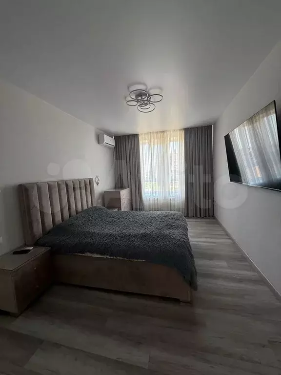 1-к. квартира, 42 м, 15/24 эт. - Фото 0