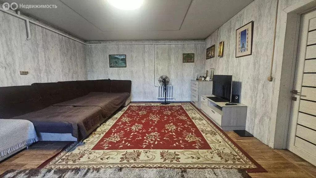 Дом в Республика Тыва, Кызыл (100 м) - Фото 2