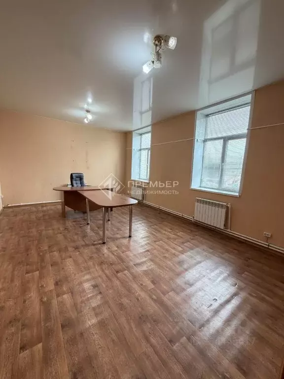 Офис в Кировская область, Киров ул. Потребкооперации, 17 (211 м) - Фото 1