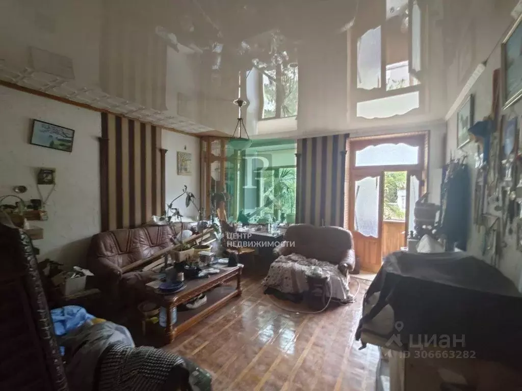 3-к кв. Севастополь ул. Луначарского, 33 (100.0 м) - Фото 1