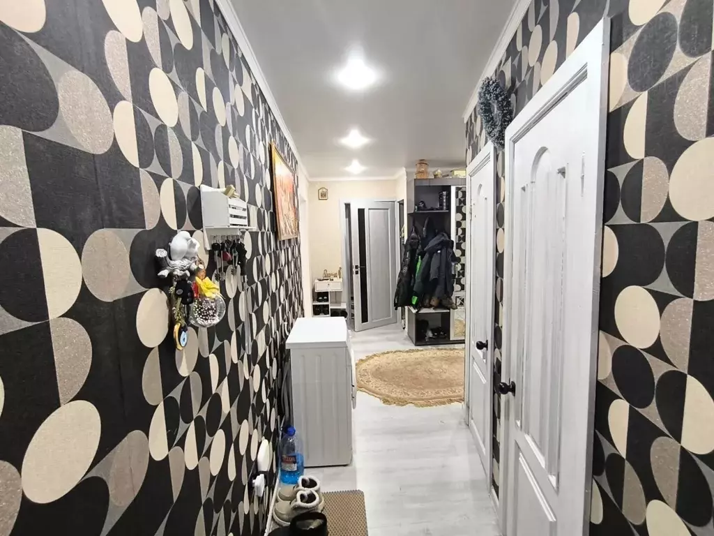 Продаётся 2-к квартира, 62.4 м - Фото 0