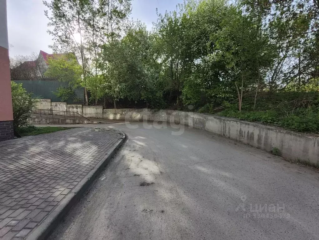 Гараж в Алтай, Горно-Алтайск ул. Петра Сухова (20 м) - Фото 1
