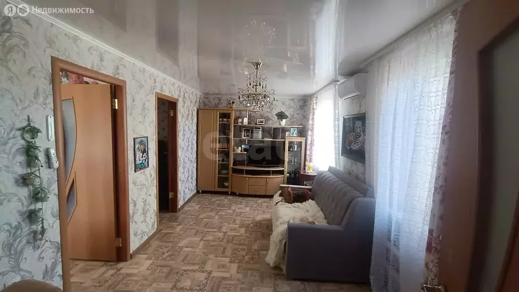 Дом в село Репное, Октябрьская улица (48 м) - Фото 0
