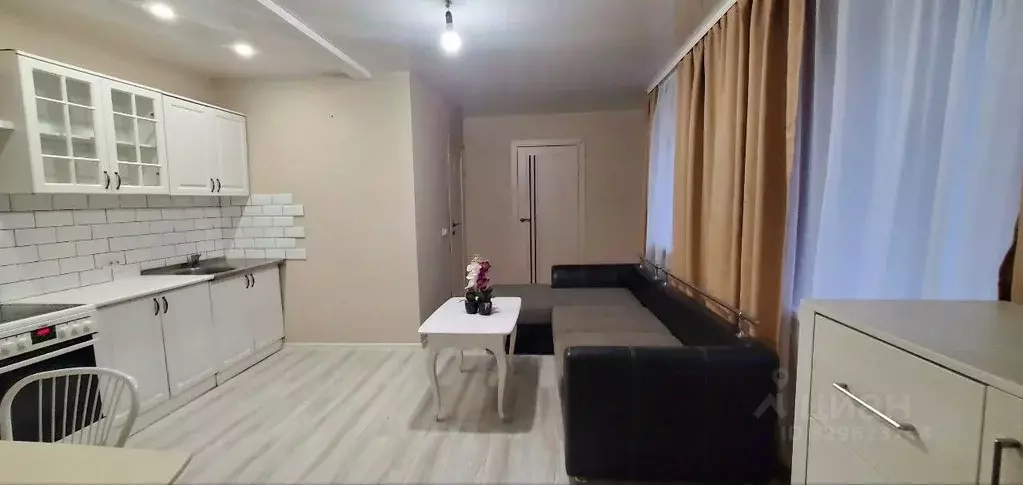1-к кв. Тюменская область, Тюмень ул. Бабарынка, 65 (47.0 м) - Фото 2