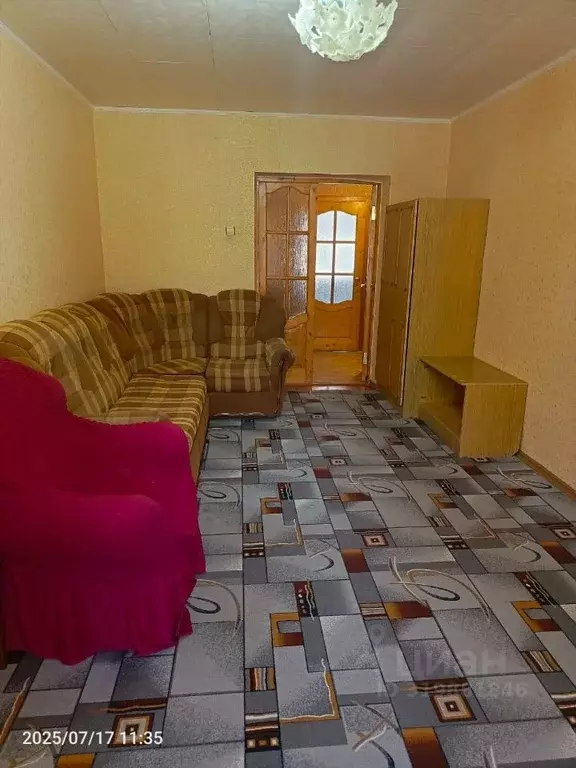 3-к кв. Краснодарский край, Кореновск ул. Щорса, 67 (62.4 м) - Фото 0