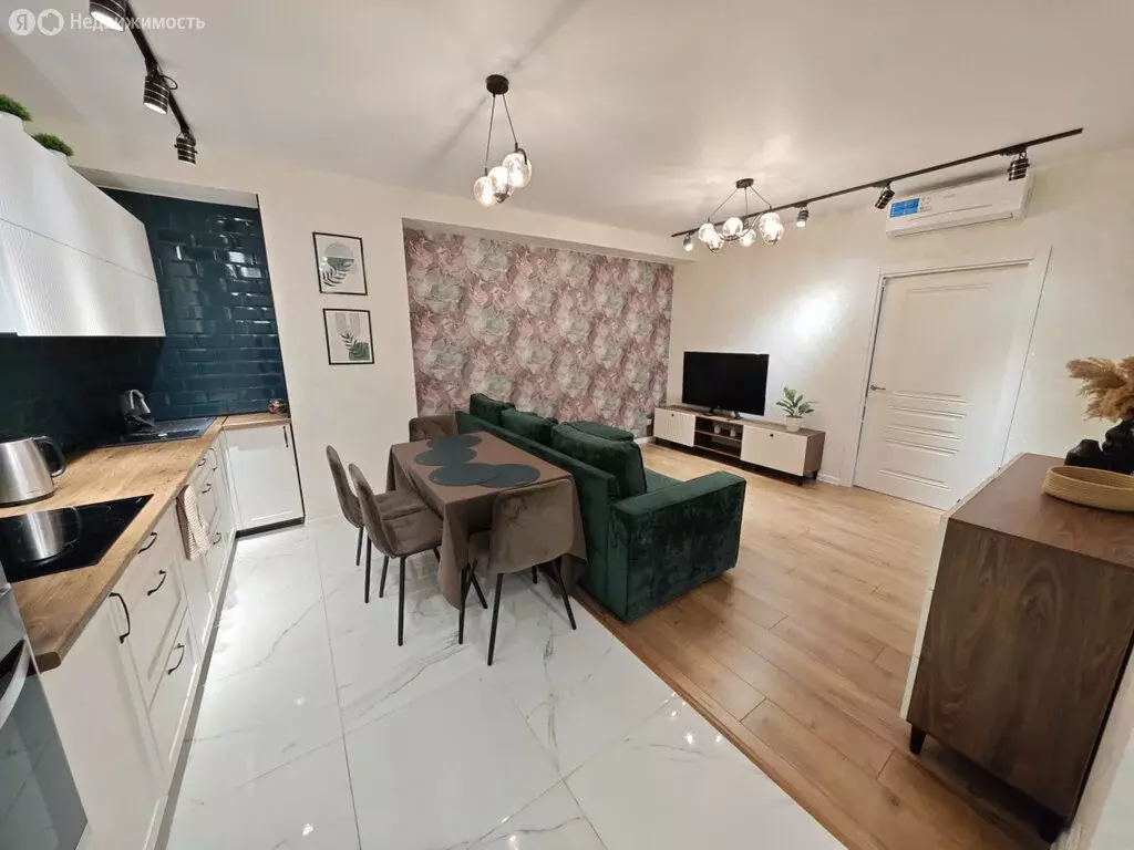 2-комнатная квартира: Киров, Октябрьский проспект, 117 (61.6 м) - Фото 2