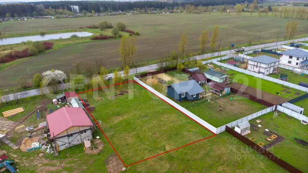 Участок в Ленинградская область, Гатчинский район, д. Большая ... - Фото 0