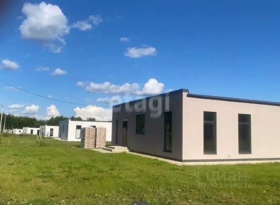 Дом в Пермский край, Добрянский муниципальный округ, д. Конец Гор ул. ... - Фото 2