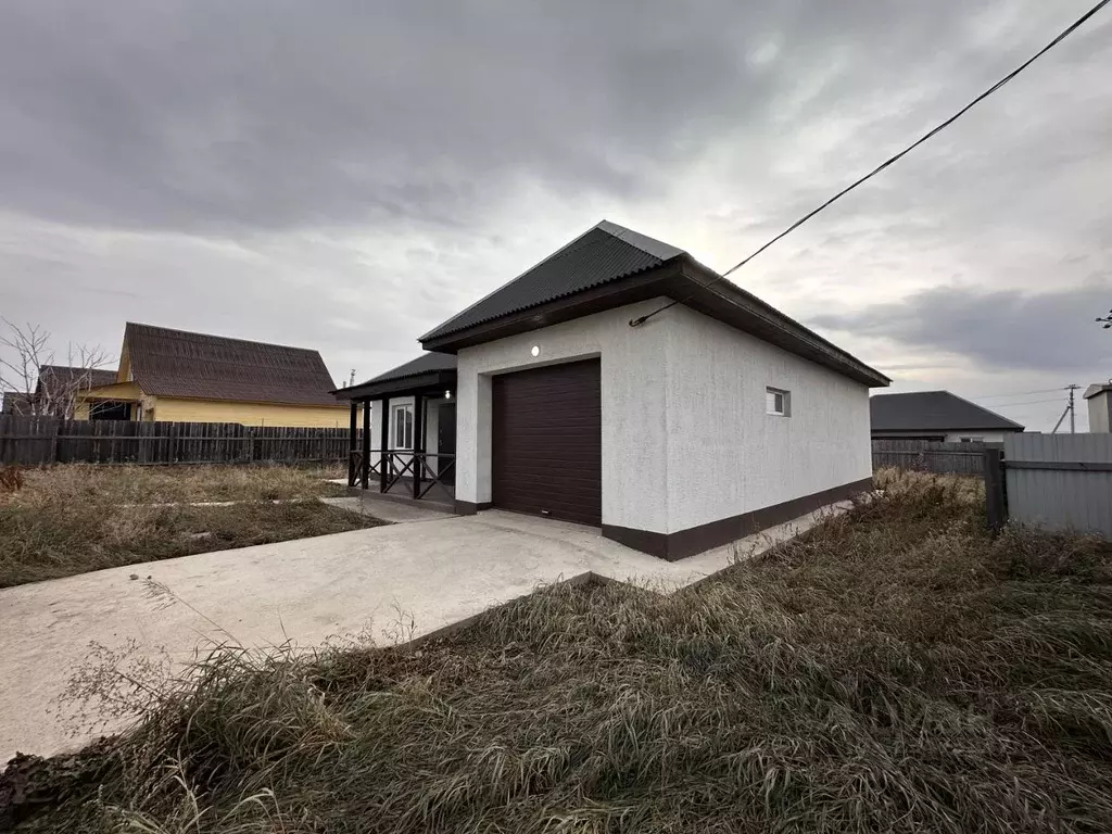Дом в Иркутская область, Иркутский муниципальный округ, д. Грановщина ... - Фото 1