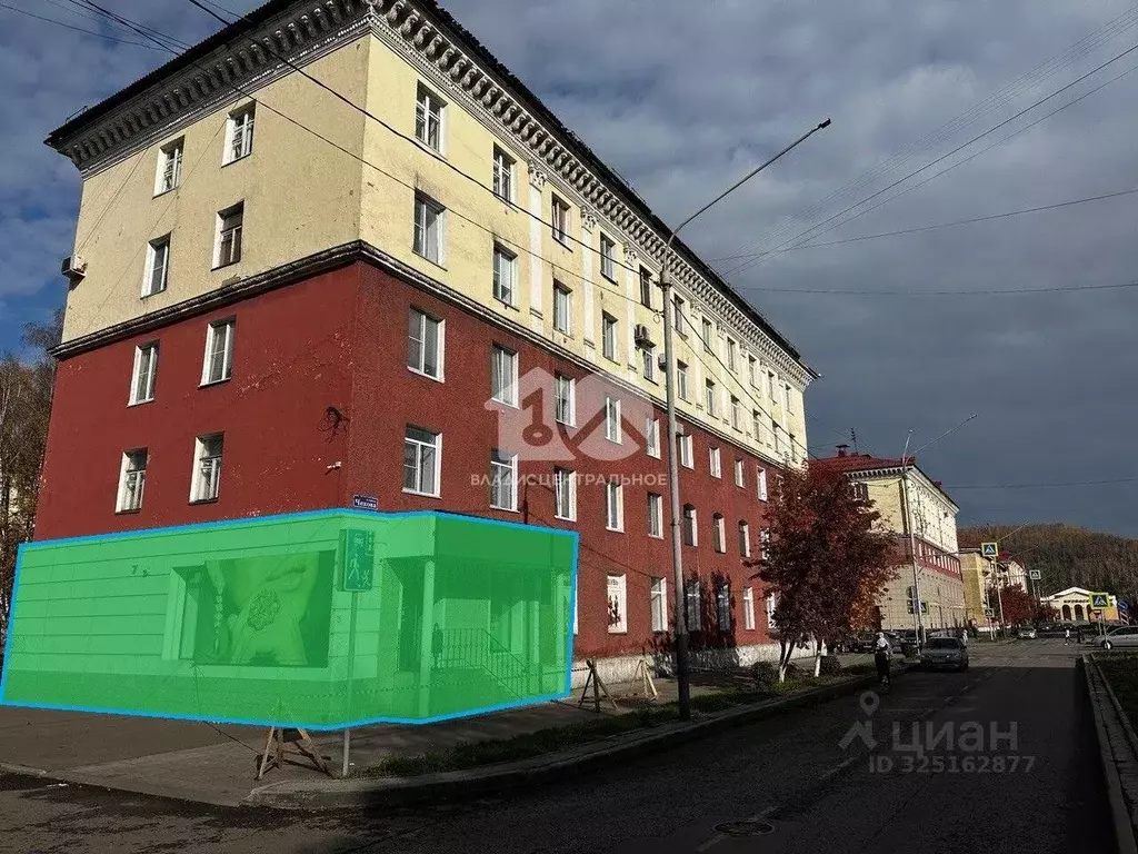 Торговая площадь в Кемеровская область, Междуреченск Коммунистический ... - Фото 1