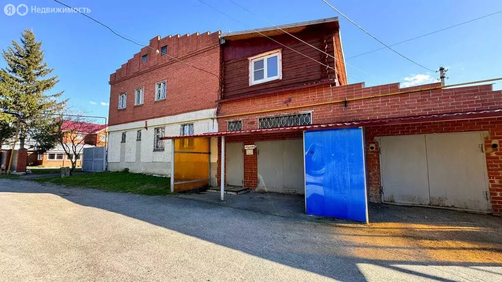 Дом в село Курганово, улица Свердлова, 11 (230 м) - Фото 2