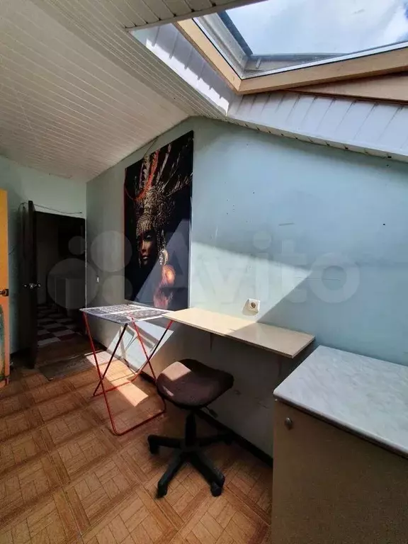 Комната 16 м в 3-к., 4/4 эт. - Фото 1