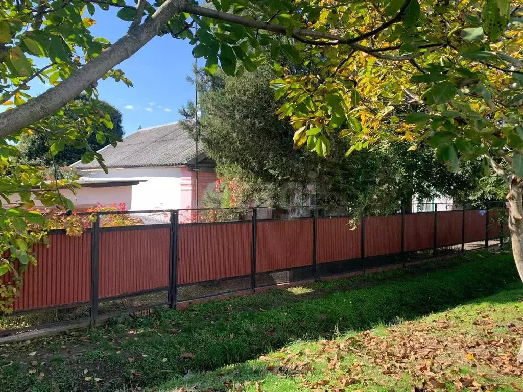 Дом в Краснодарский край, Темрюкский район, Голубицкое с/пос, ... - Фото 2