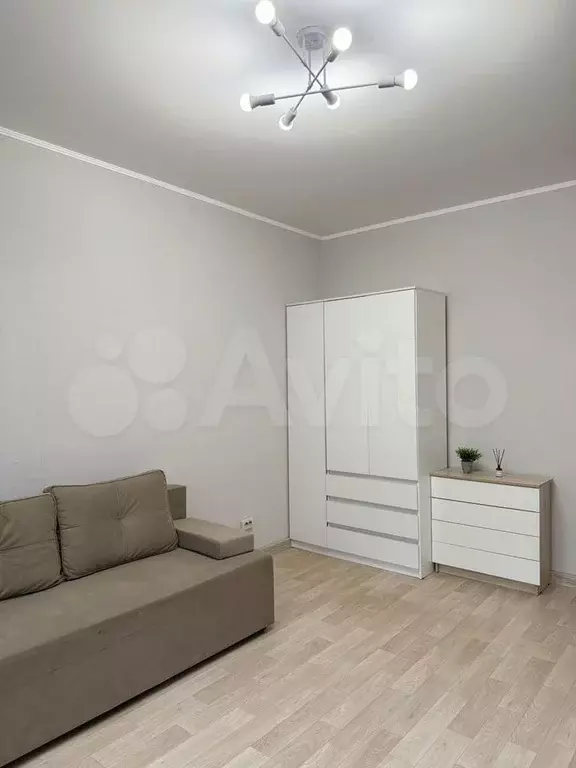 1-к. квартира, 40 м, 4/19 эт. - Фото 0