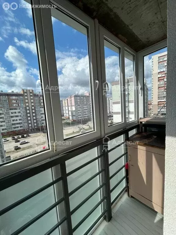 1-комнатная квартира: Волгоград, улица Быстрова, 100 (31.8 м) - Фото 0