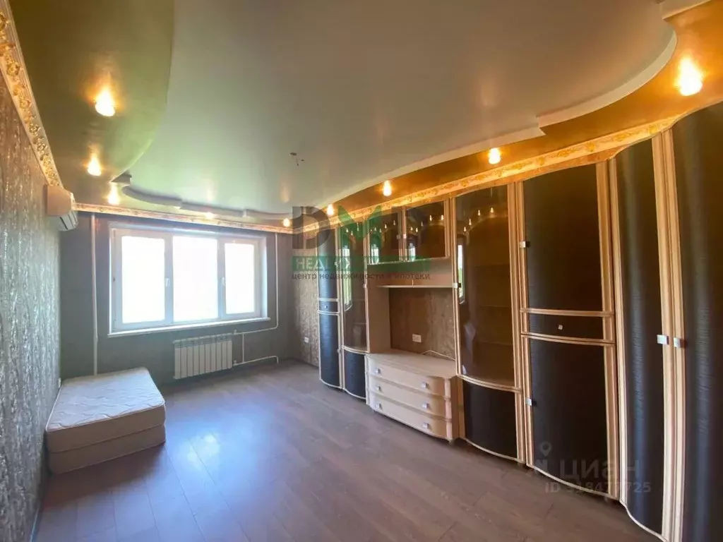 3-к кв. Оренбургская область, Орск Новый город мкр, ул. Краматорская, ... - Фото 1