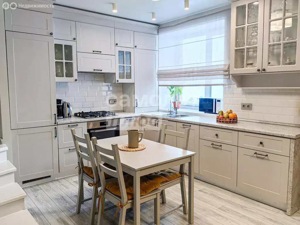 3-комнатная квартира: Ульяновск, улица Кирова, 37 (72.3 м) - Фото 1