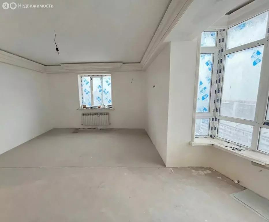 3-комнатная квартира: Махачкала, проспект Петра I, 103 (103 м) - Фото 1