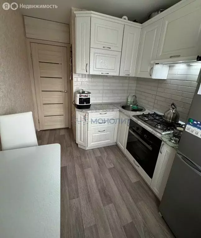 2-комнатная квартира: Нижний Новгород, 6-й микрорайон Автозавода, 21 ... - Фото 2