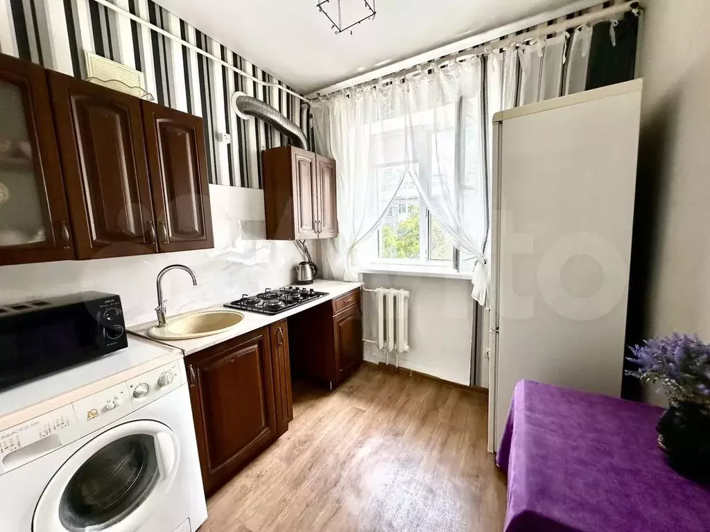 1-к. квартира, 31 м, 5/5 эт. - Фото 0