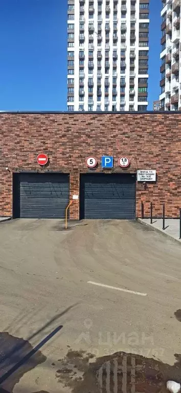 Гараж в Московская область, Красногорск ул. Молодежная, 6 (18 м) - Фото 1