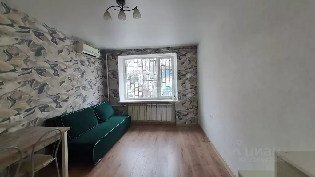 Комната Краснодарский край, Новороссийск ул. Энгельса, 55 (16.4 м) - Фото 1