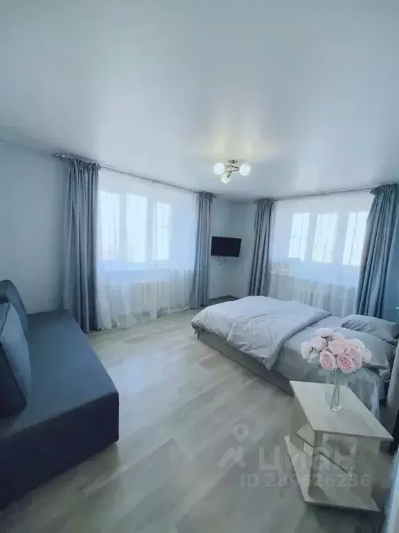 2-к кв. Татарстан, Казань ул. Безоблачная, 2А (72.0 м) - Фото 1