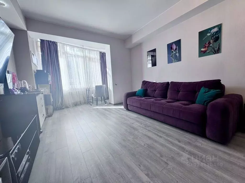 2-к кв. Крым, Симферополь ул. Битакская, 17 (67.0 м) - Фото 2