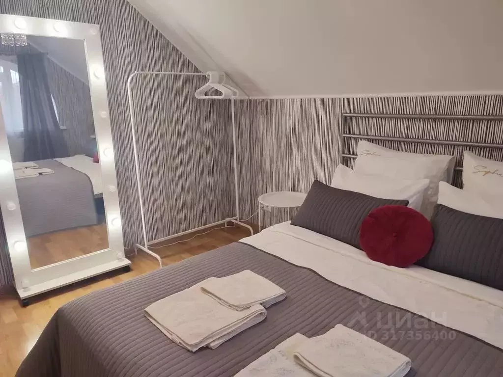 Дом в Ростовская область, Таганрог ул. Панфилова, 107Д (100 м) - Фото 2