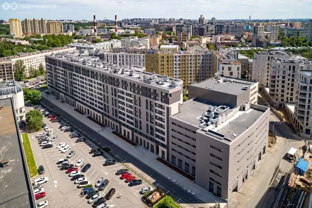 3-комнатная квартира: Санкт-Петербург, Белоостровская улица, 28 (95 м) - Фото 1