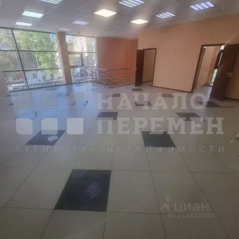 Торговая площадь в Новосибирская область, Новосибирск ул. Гоголя, 32А ... - Фото 0