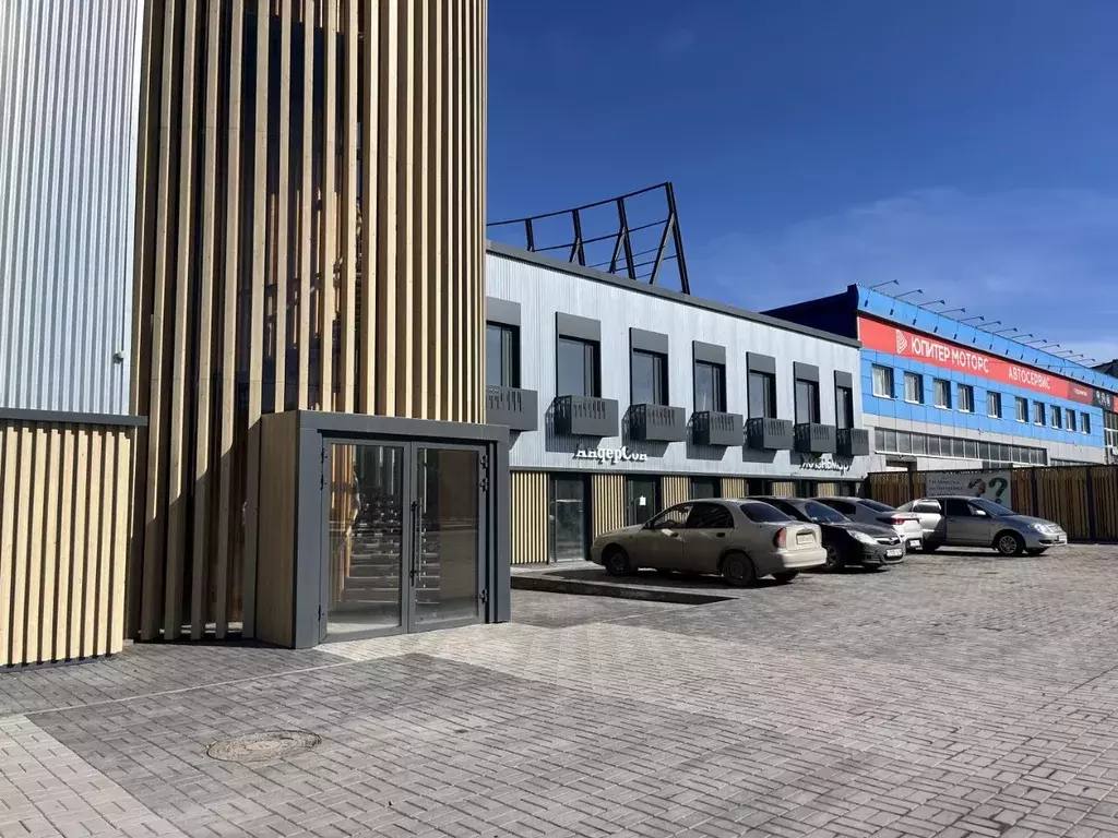 Помещение свободного назначения в Тюменская область, Тюмень Ямская ... - Фото 1