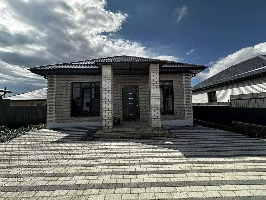 Дом в Ростовская область, Аксайский район, пос. Рассвет Молодежная ул. ... - Фото 1