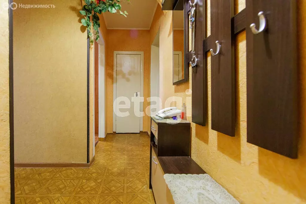 2-комнатная квартира: Калининград, улица Маршала Борзова, 70 (46 м) - Фото 1