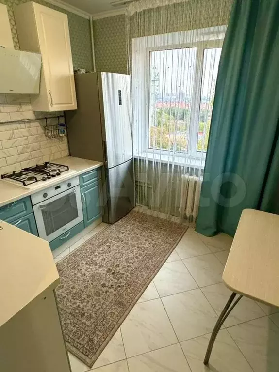 2-к. квартира, 58 м, 8/10 эт. - Фото 0