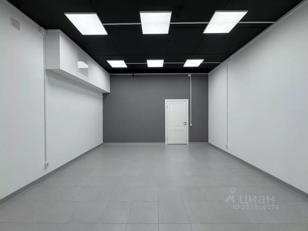 Помещение свободного назначения в Кировская область, Киров ул. ... - Фото 1